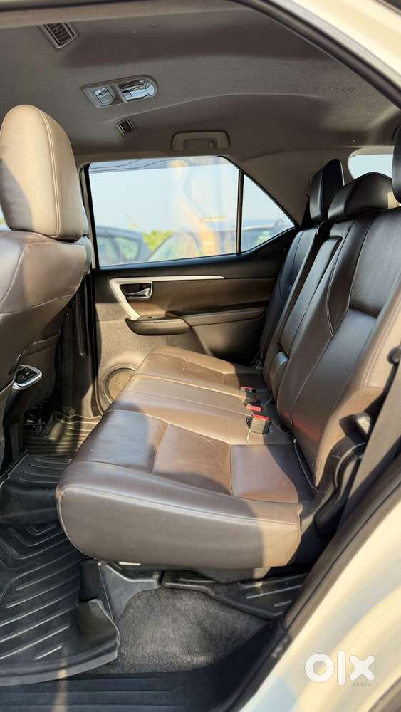 Toyota Fortuner 4x2 Mt 2.8 Diesel, 2019, Diesel
