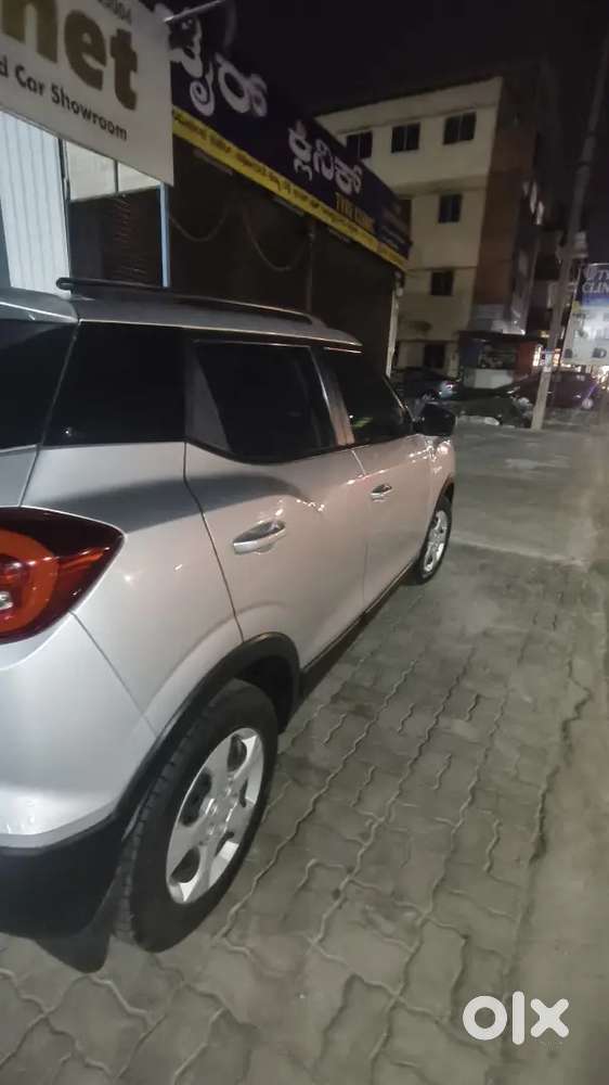 Mahindra Xuv300 Turbosport 2019 Petrol 100000 Km Driven