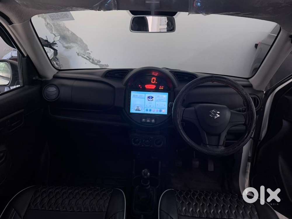 Tastefully Modified Maruti S-presso  Upgraded Alloys & Android Screen
