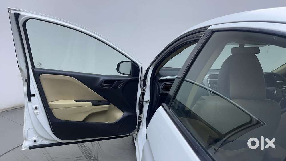 Honda City I-vtec Cvt Zx, 2015, Petrol