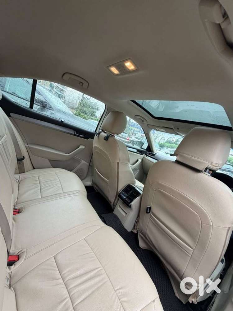 Skoda Superb Style 1.8 Tsi Mt, 2018, Petrol