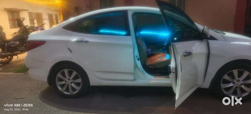 Hyundai Verna 2012 Petrol Car