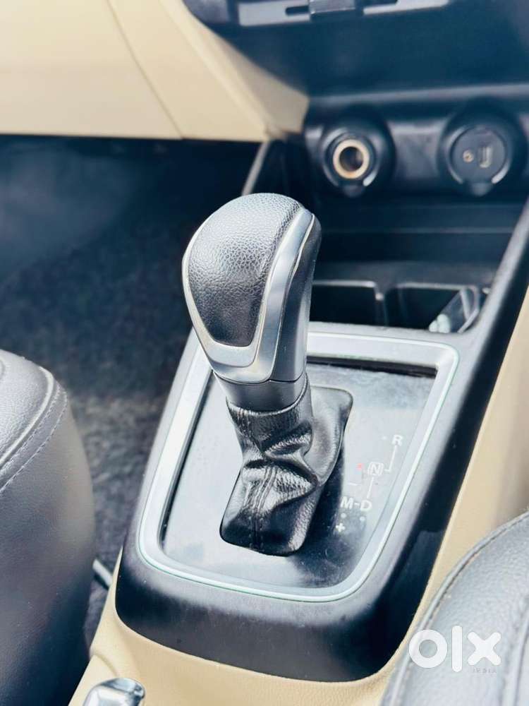 Maruti Suzuki Swift Dzire Vxi(o) At, 2017, Petrol