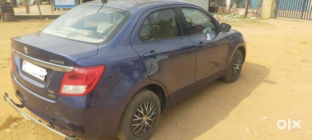 Maruti Suzuki Dzire 2017-2020 1.2 Vxi Amt, 2019, Petrol
