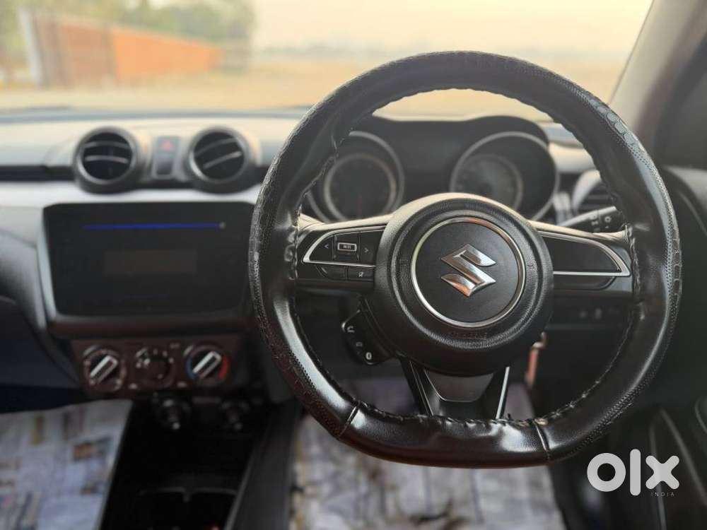 Maruti Suzuki Swift Vxi Optional, 2023, Petrol