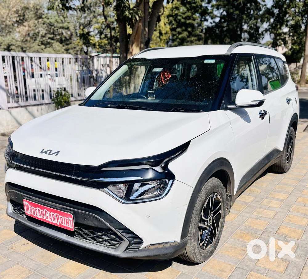 Kia Carens 1.4 Prestige Plus Turbo 7 Str, 2023, Petrol