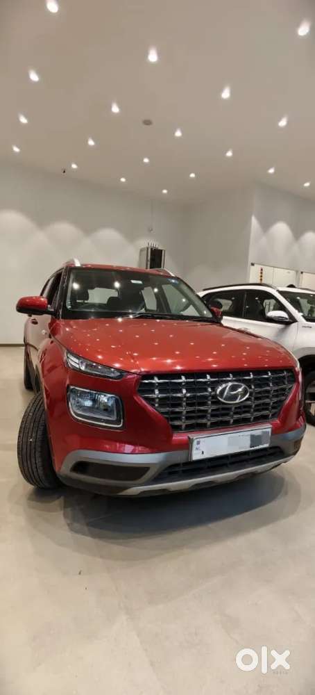 Hyundai Venue 1.0 S (o) Turbo Dct, 2021, Petrol