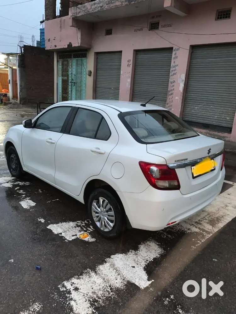 Maruti Suzuki Dzire Vxi 2023