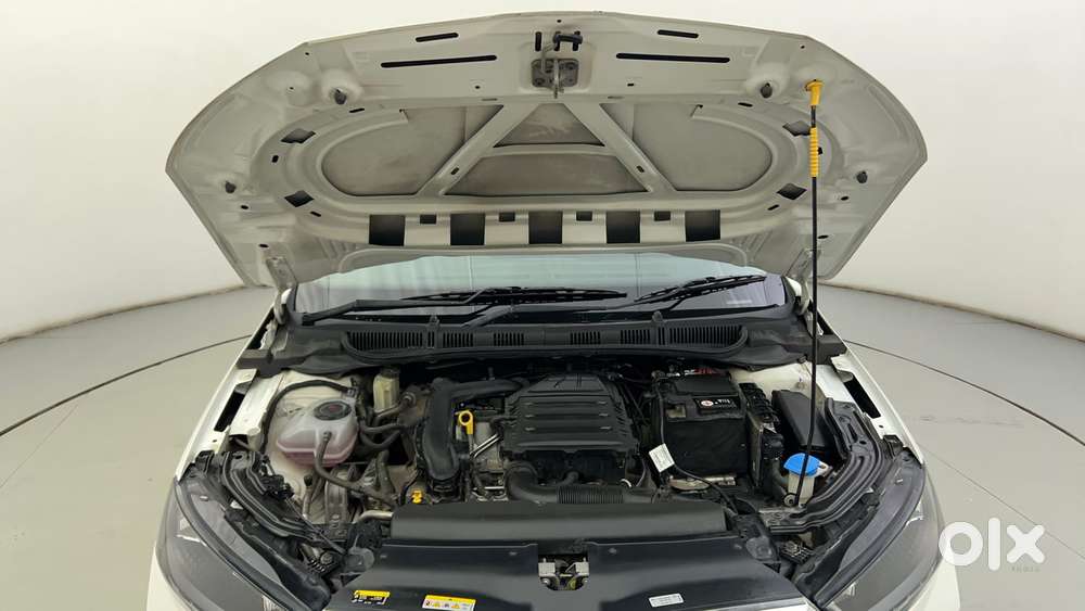 Skoda Slavia Ambition 1.0l Tsi Mt, 2023, Petrol