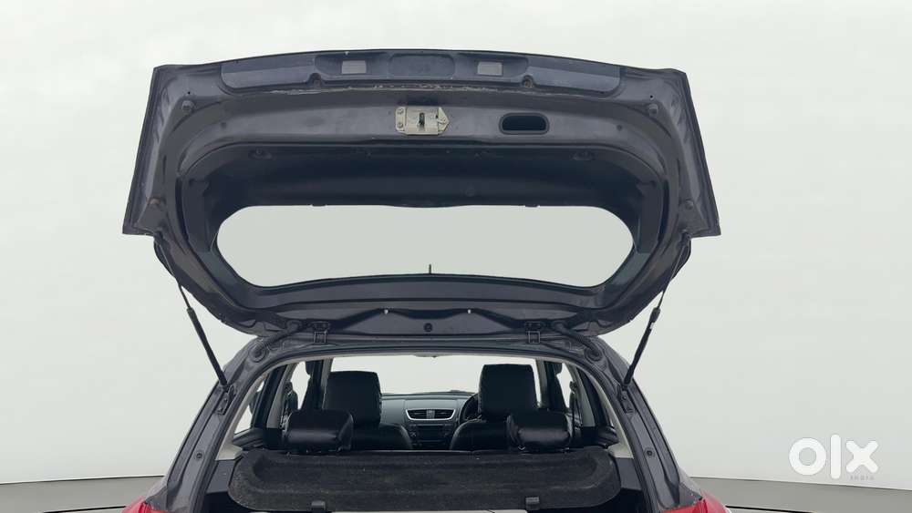 Maruti Suzuki Swift Vxi, 2015, Petrol