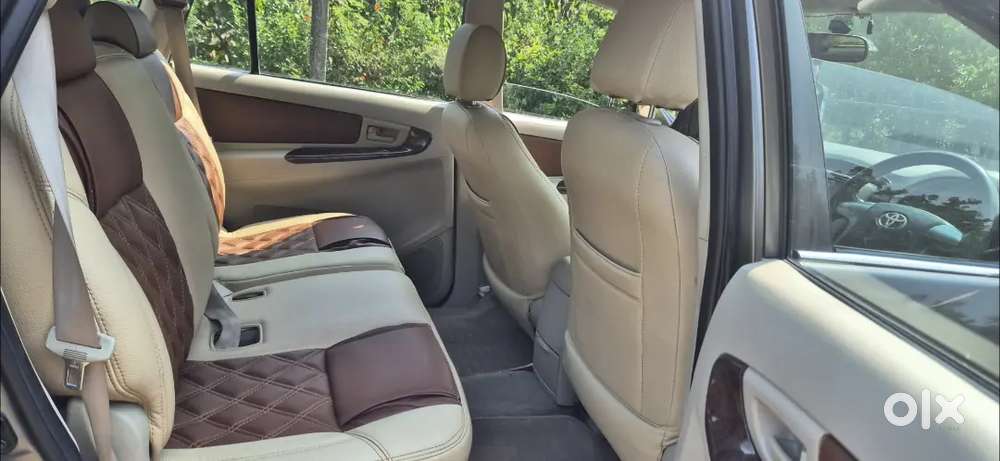 Toyota Innova. 2014. 1st Owener