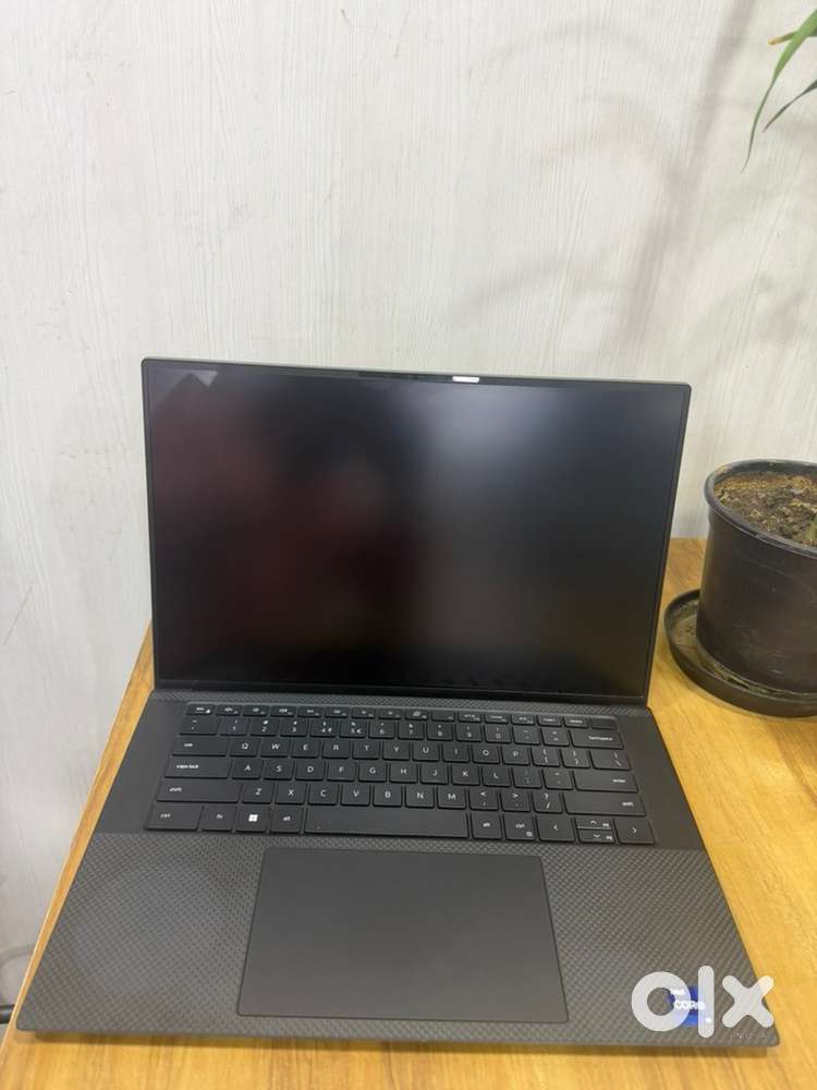 Dell precision 5560 1️⃣i9- 11th generation  Ram 32GB SSD 512GB