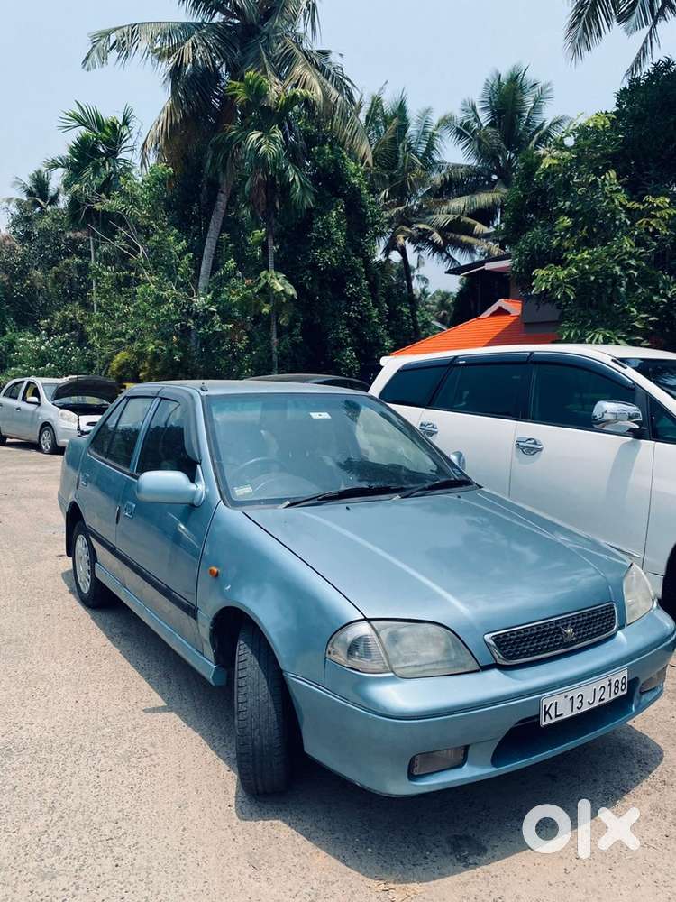 Maruti Suzuki Esteem Petrol Manual 2002