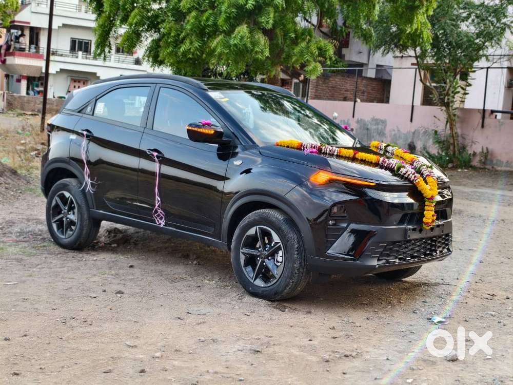 Tata Nexon(rdk) Top Petrol Model With Nexon Accessories