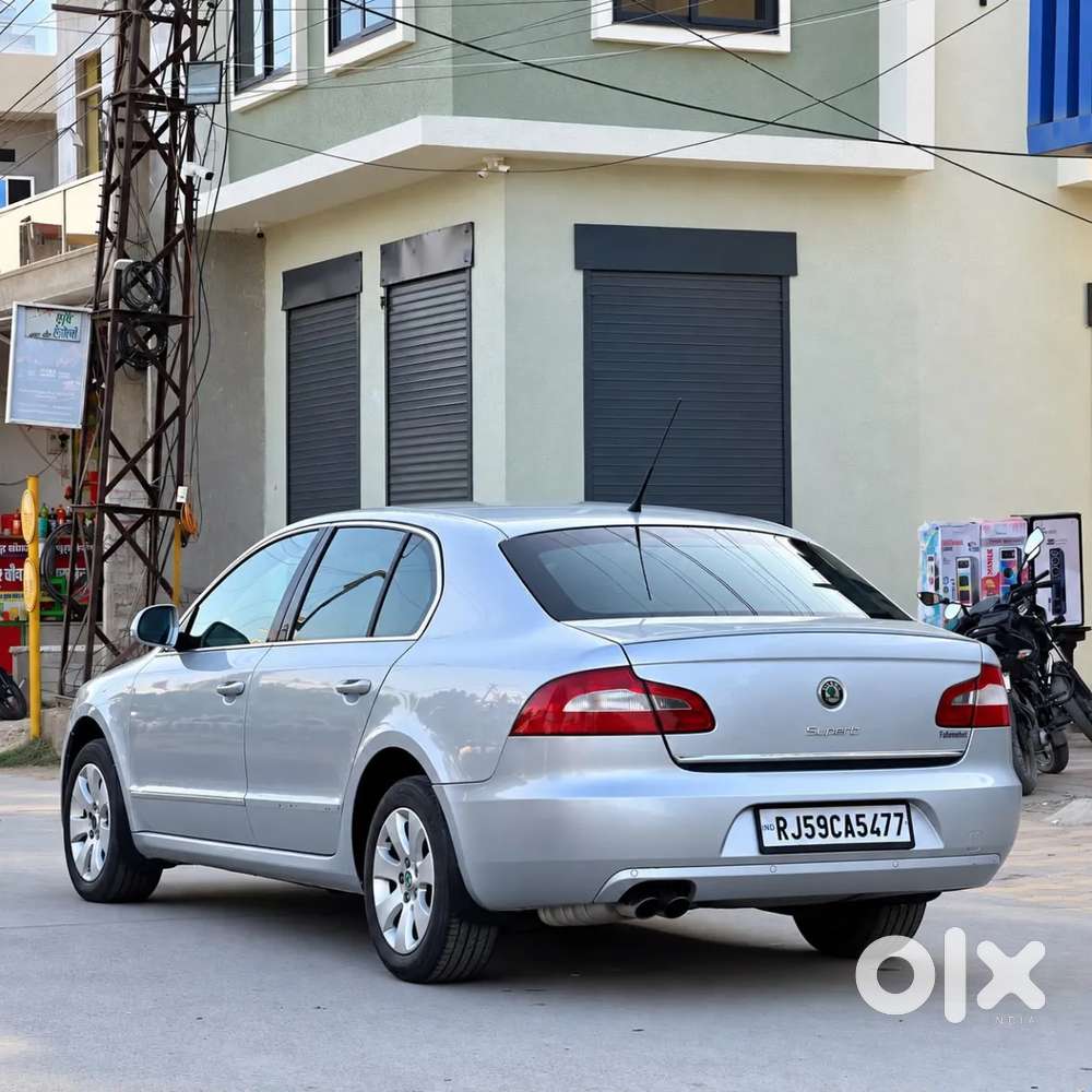 Skoda Superb, 2009, Petrol