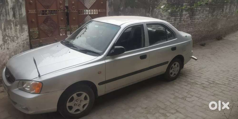 Power Window 
Ac +heater 
Company Fitted Accessories