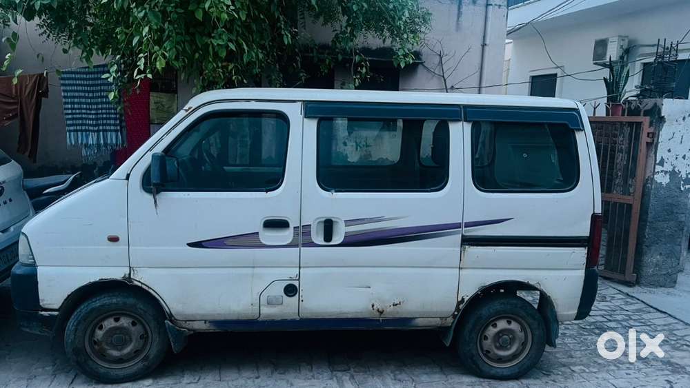 Maruti Eeco Hybrid 2015