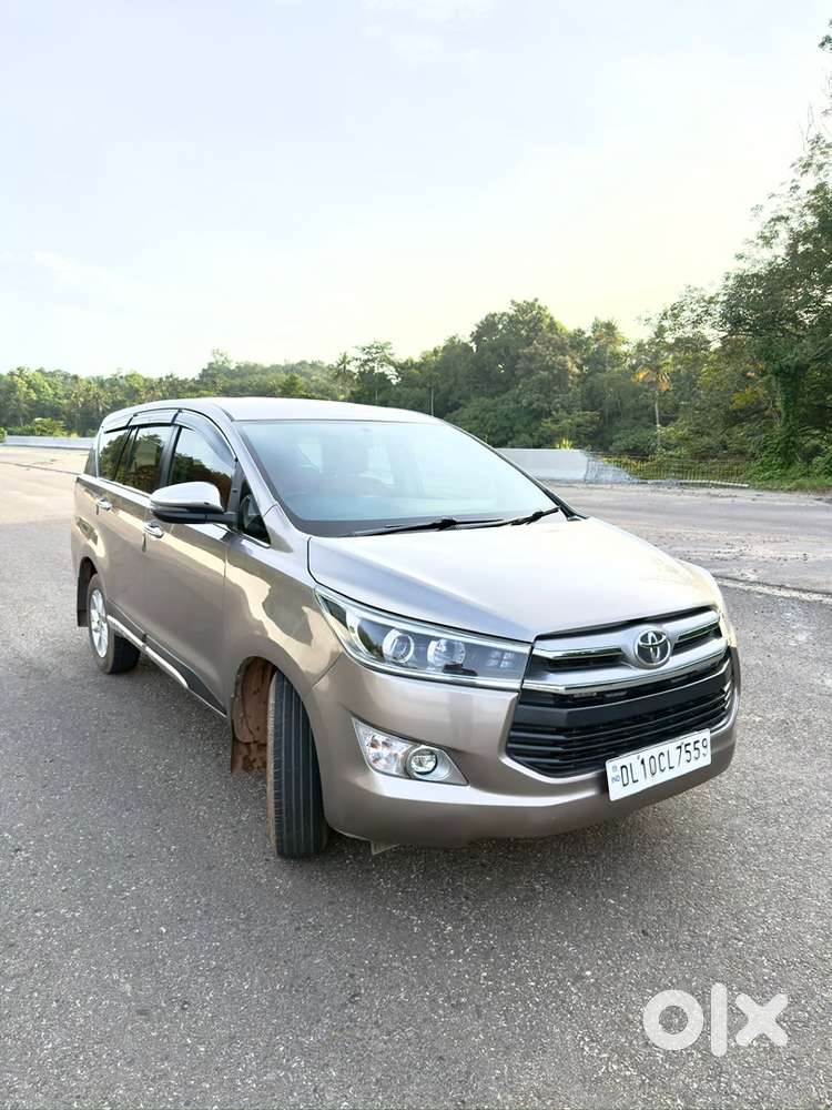 Toyota Innova Crysta 2019