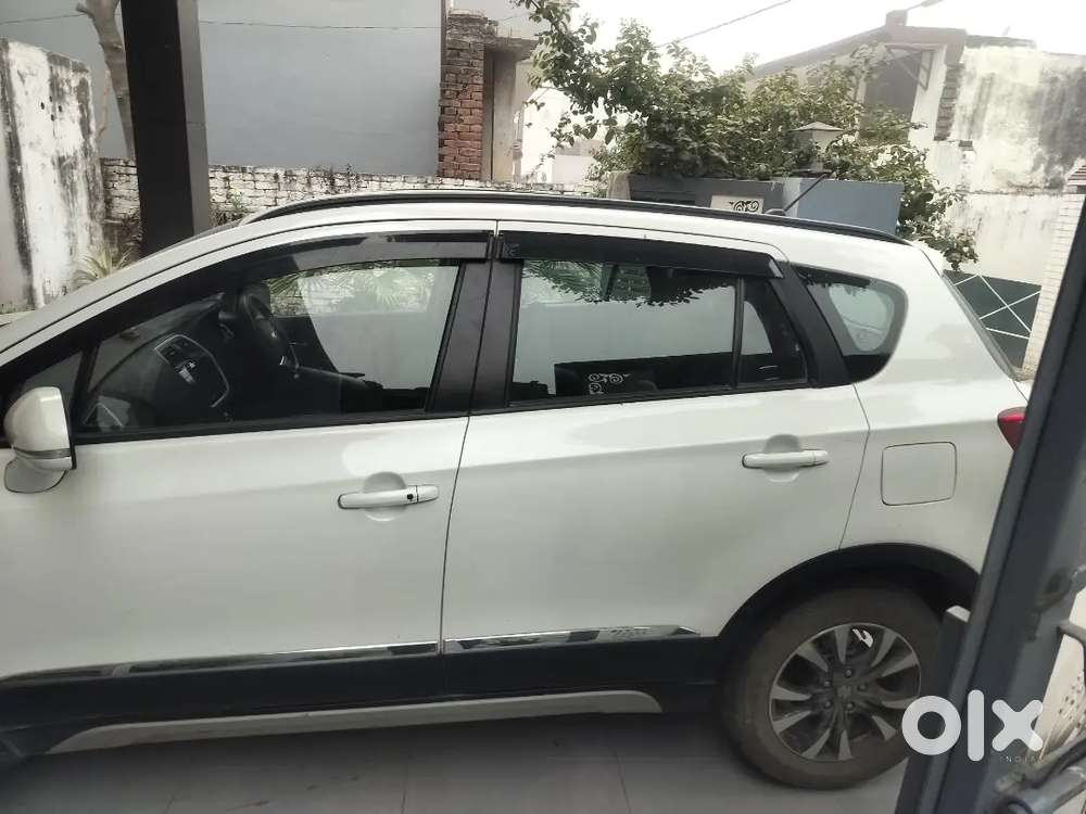 Maruti Suzuki S-cross 2022