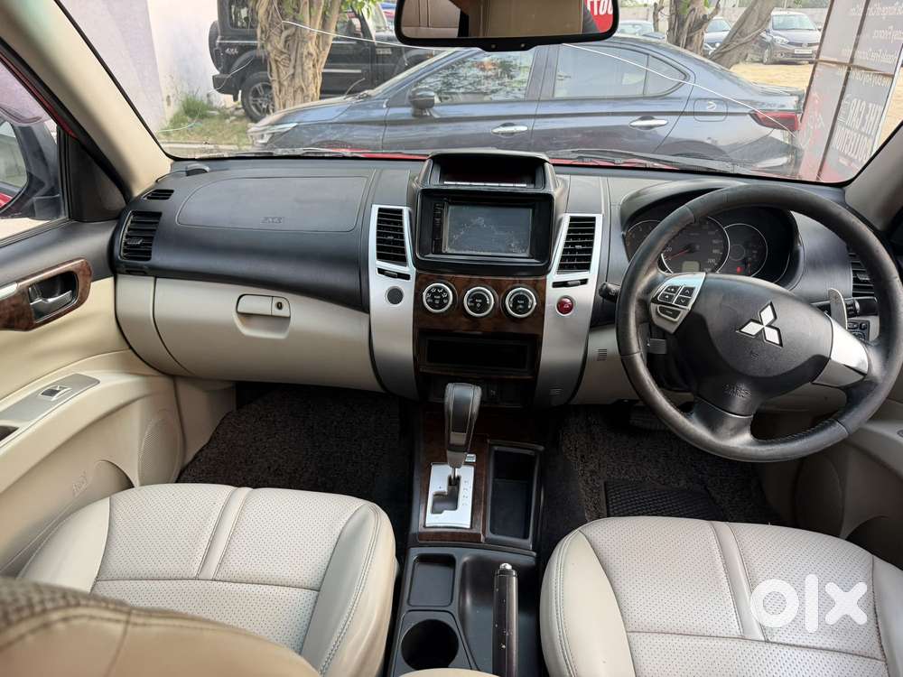 Mitsubishi Pajero Sport 4x2 Automatic, 2016, Diesel