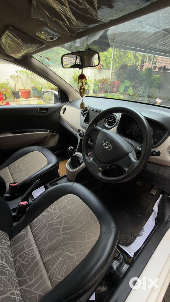 Hyundai I10 Petrol Manual 2016