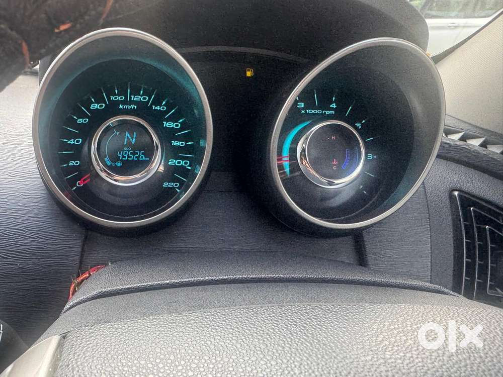 Mahindra Xuv500 W9, 2020, Diesel