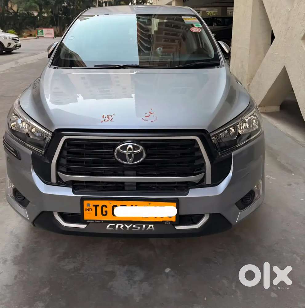 Toyota Innova Crysta 2025 Diesel 49000 Km Driven