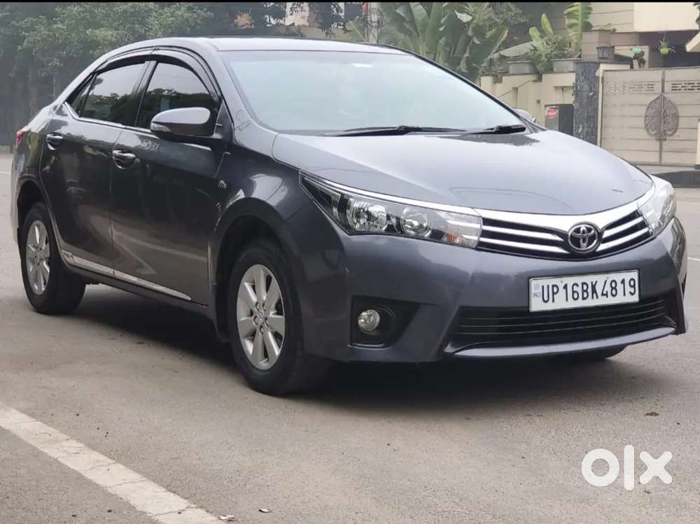 Toyota Corolla Altis 2017 Petrol Well Maintained