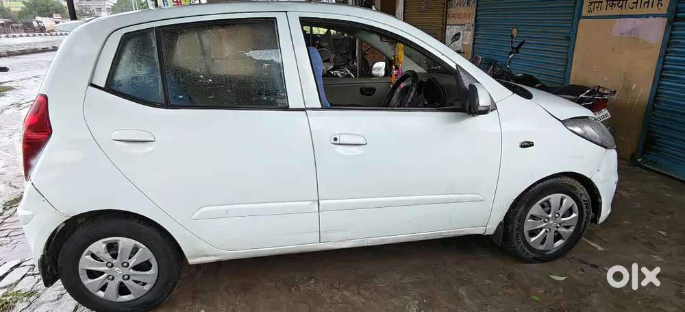 2012 Hyundai I10 Sportz Petrol