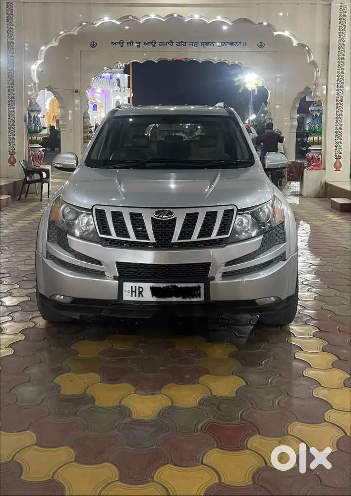 Urgent Sale-mahindra Xuv500 2014