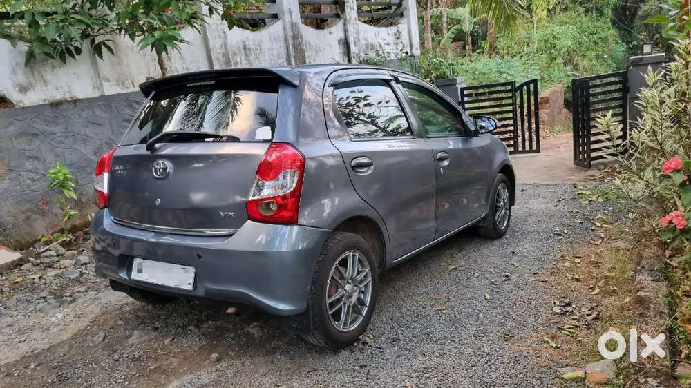 Toyota Etios Liva 2017 Petrol Well Maintained