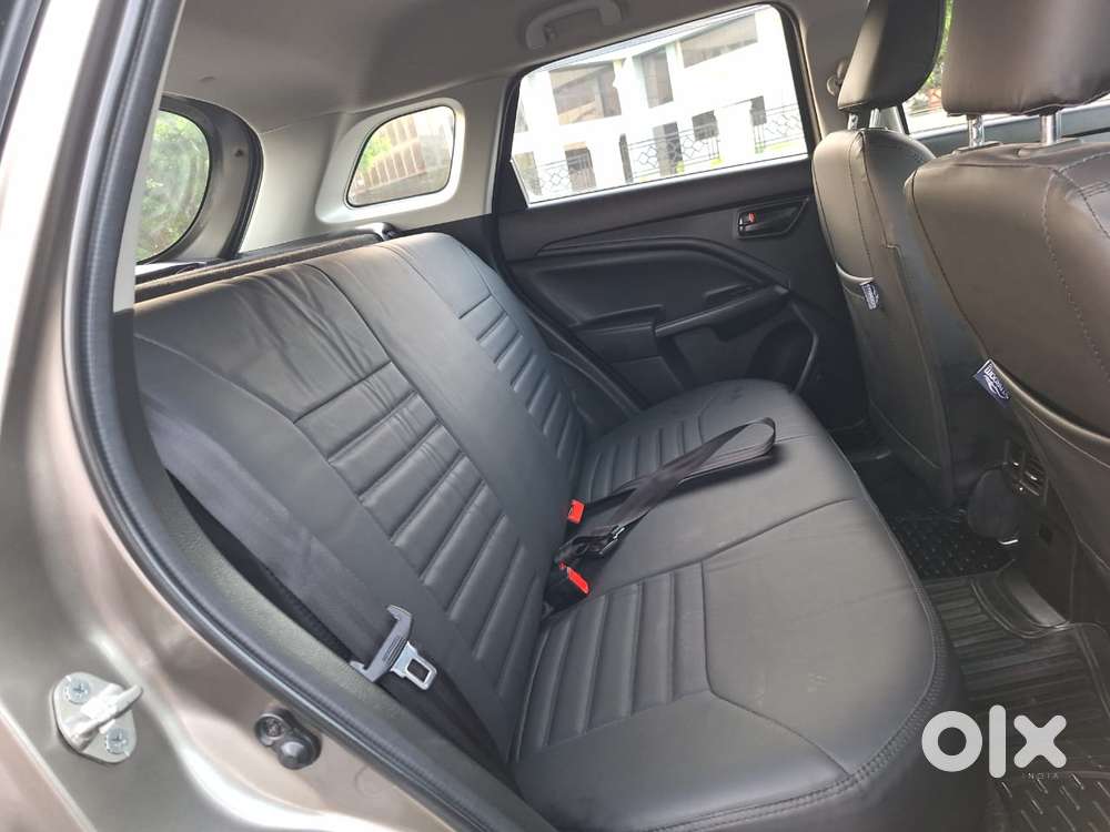 Maruti Suzuki Brezza 1.5 Lxi Smart Hybrid, 2023, Petrol