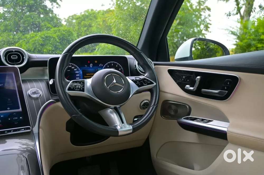 Mercedes-benz Glc, 2023, Petrol