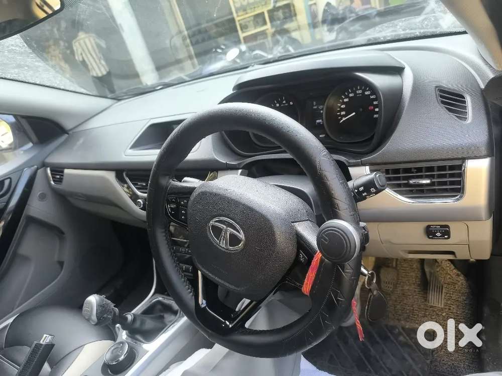 Tata Nexon 1.2 Revotron Xt 2019