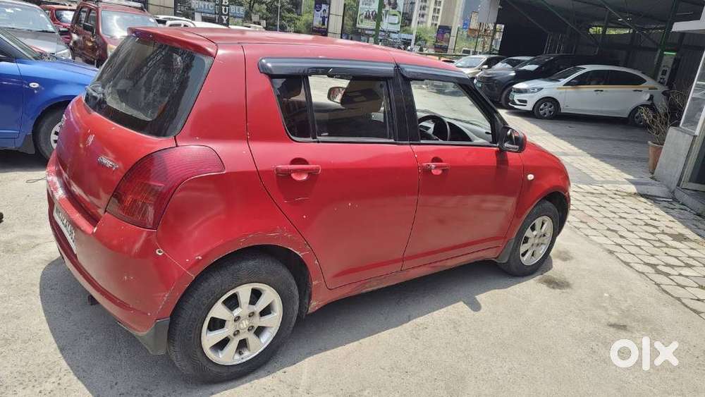 Maruti Suzuki Swift 2004-2010 Zxi Bsiv, 2007, Petrol