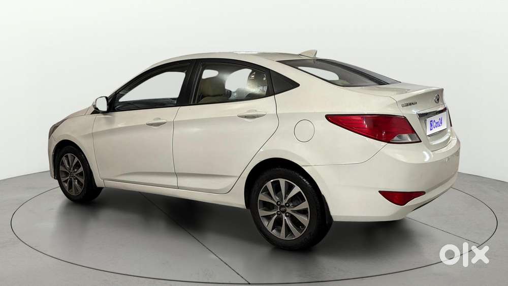 Hyundai Verna 1.6 Vtvt Sx, 2016, Petrol