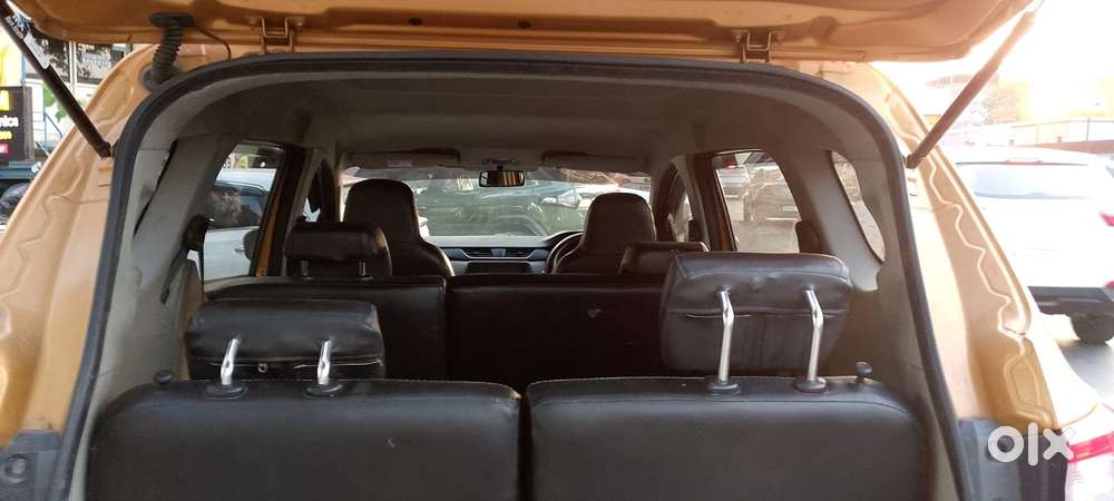 Renault Triber Rxl, 2019, Petrol