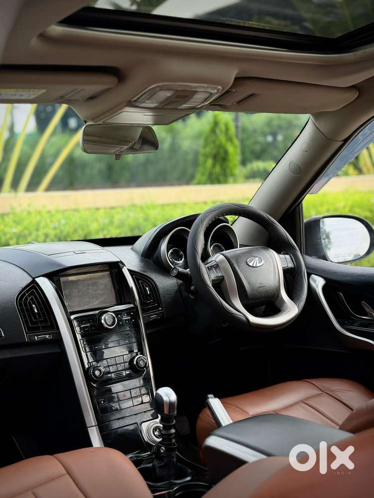 Mahindra Xuv500 W9 1.99, 2018, Diesel