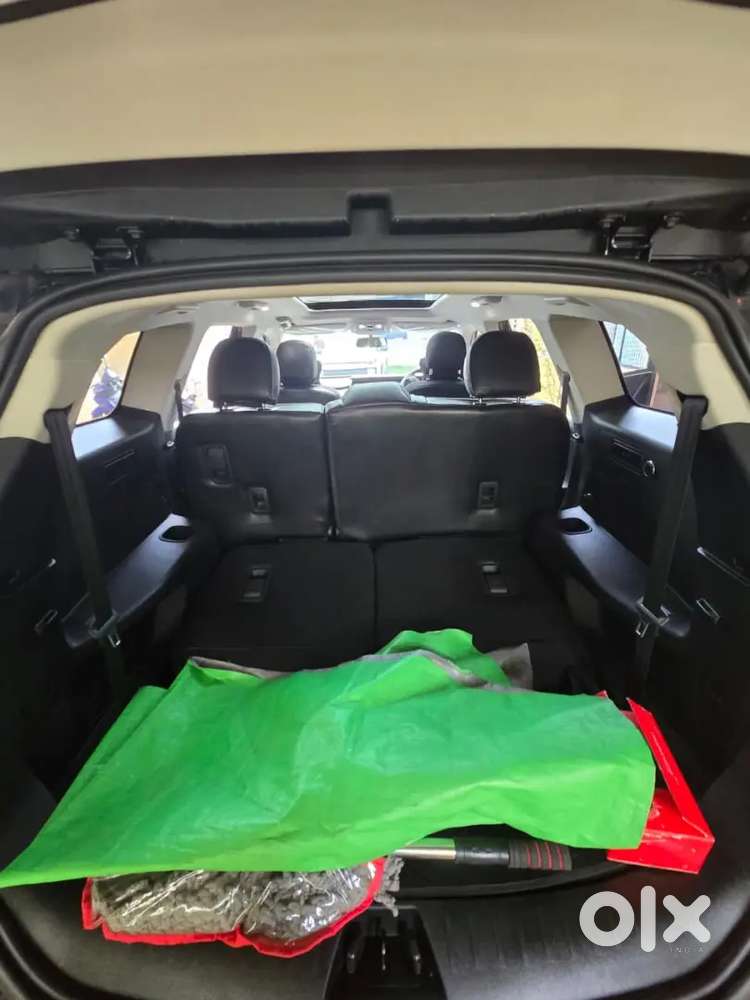 Mahindra Xuv700 2.0 Petrol 2022