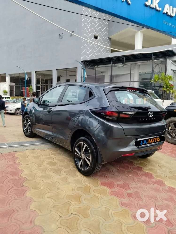 Tata Altroz Xz, 2023, Petrol
