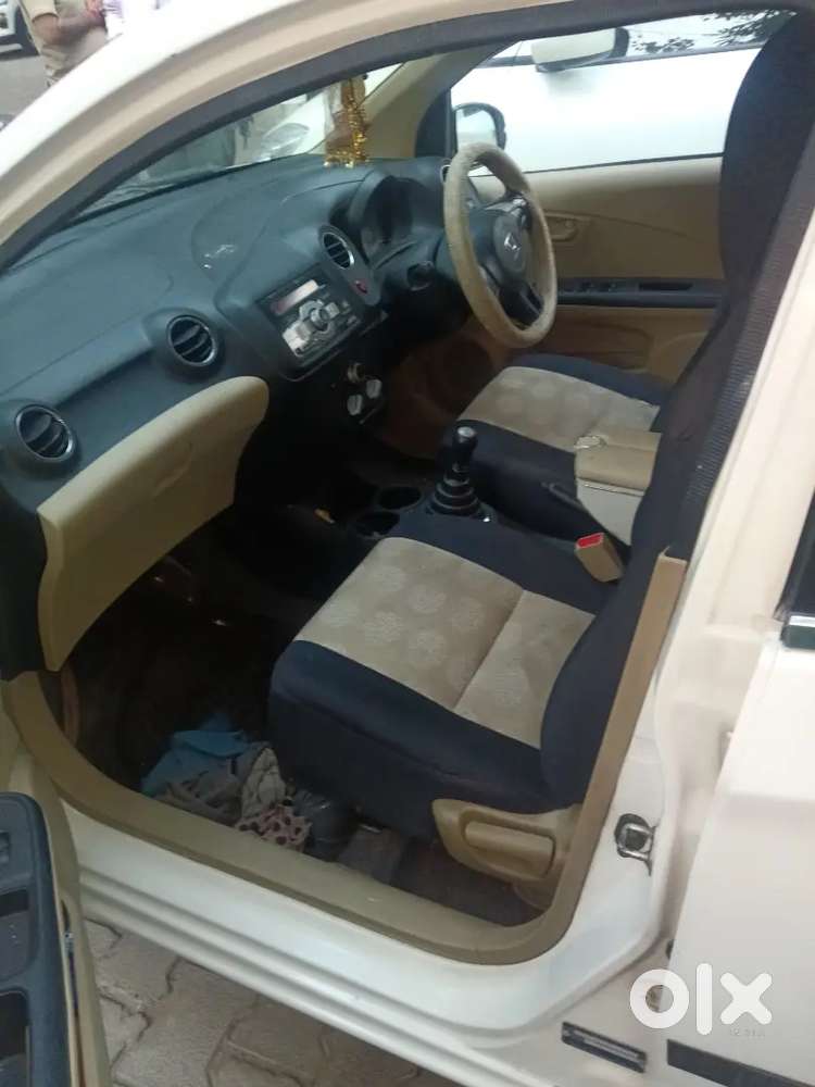 Honda Amage Gadi Bechna Chahte Hain