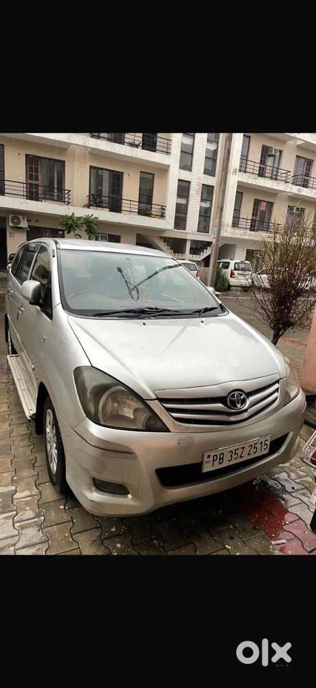 Toyota Innova 2006