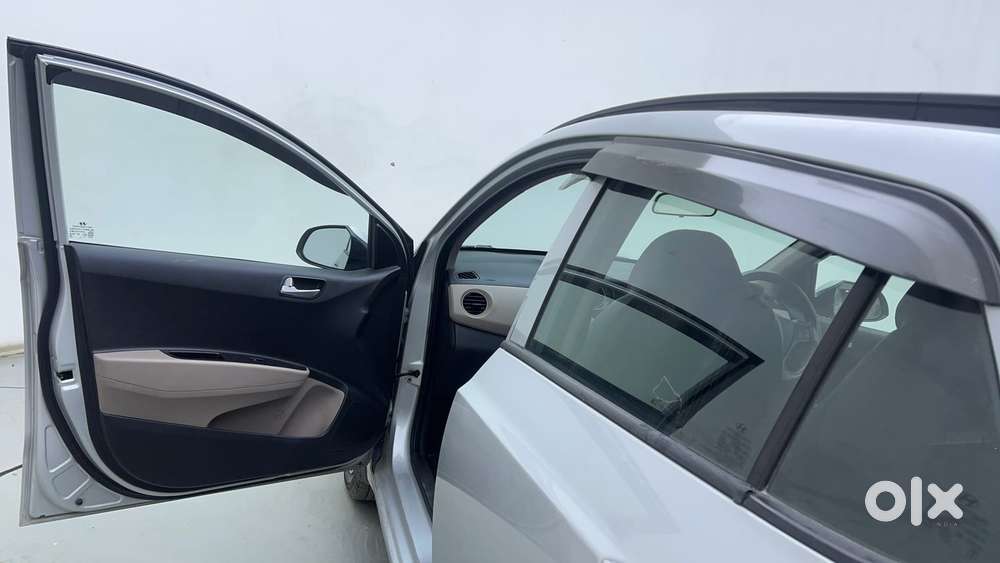 Hyundai Grand I10 [ ] 1.2 Kappa Vtvt Sportz At, 2018, Petrol