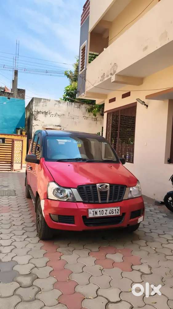 Mahindra Xylo 2010