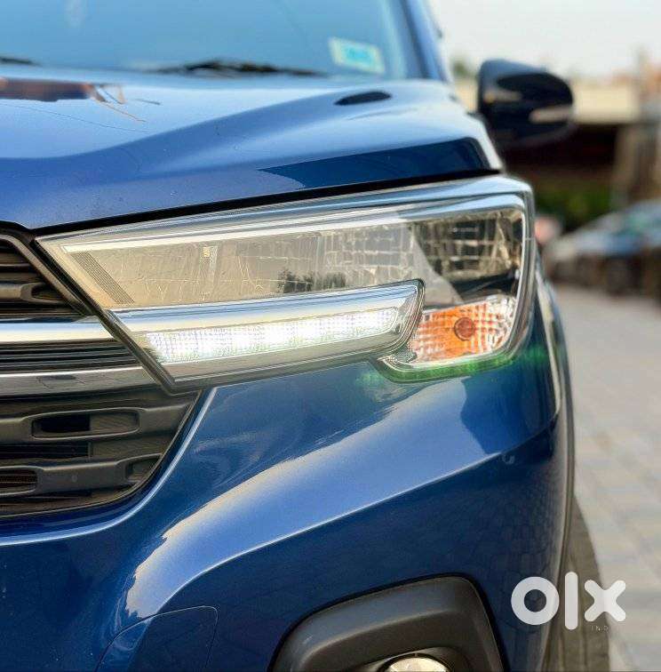 Maruti Suzuki Xl6 1.5 Alpha Mt, 2022, Petrol
