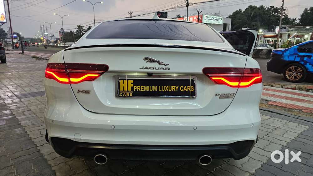 Jaguar Xe, 2021, Petrol