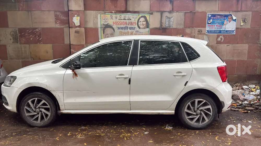 Volkswagen Polo Comfortline 2018 Year