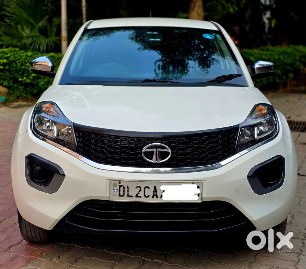 Tata Nexon 1.2 Revotron Xe, 2019, Petrol