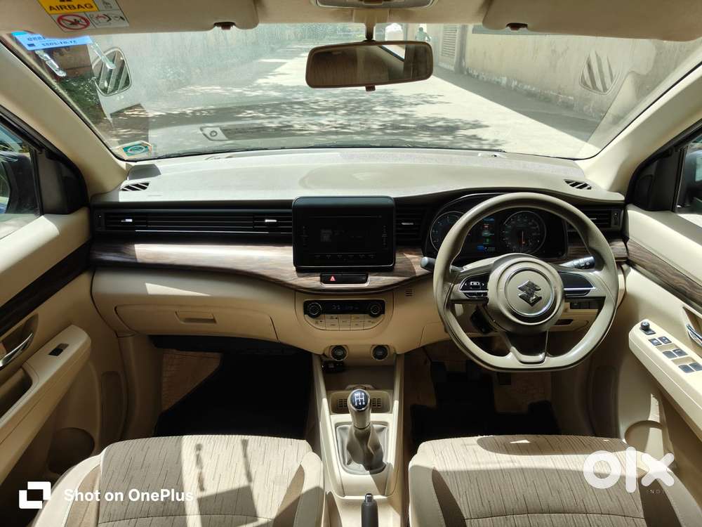 Maruti Suzuki Ertiga Zxi At, 2022, Petrol