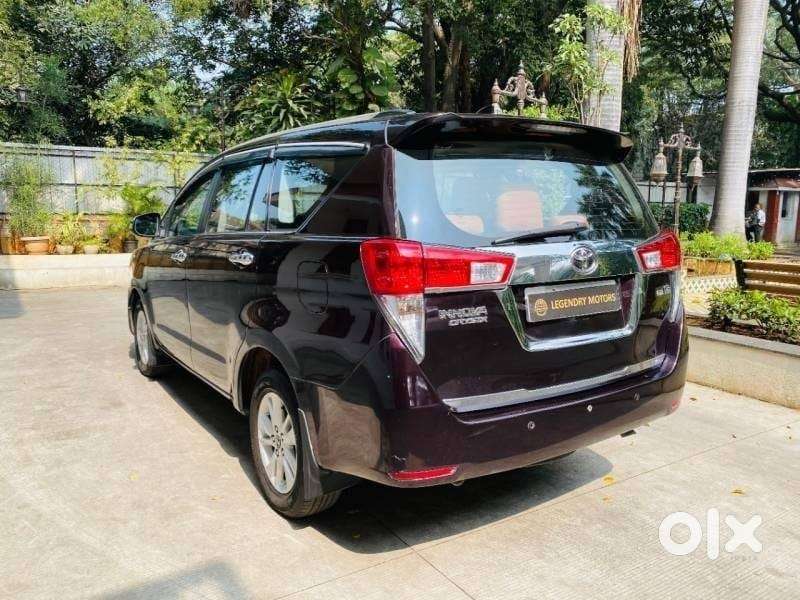 Toyota Innova Crysta 2.8 Gx At 8 Seater, 2017, Diesel